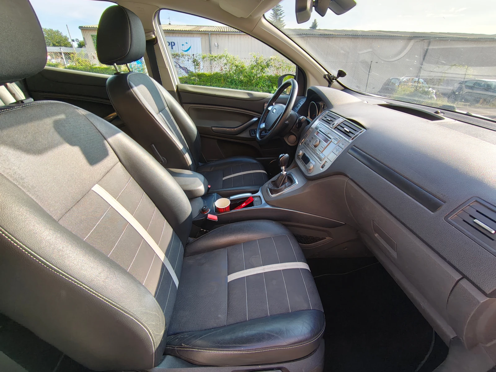 Ford Kuga 2.0 TDCI 4x4, снимка 11 - Автомобили и джипове - 55510168
