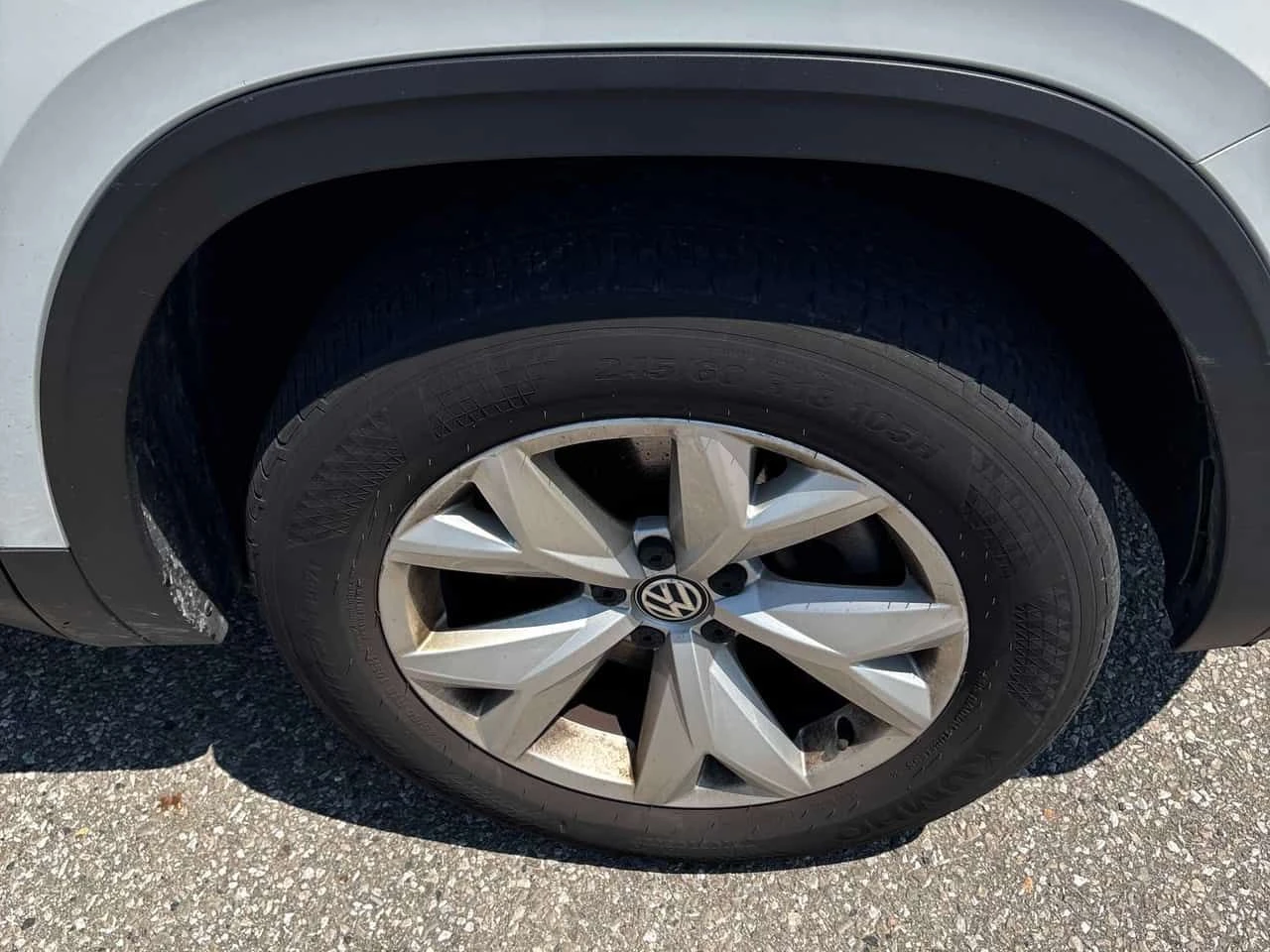 VW Atlas Highline | CARFAX | АВТОКРЕДИТ БЕЗ ПЪРВОНАЧАЛНА , снимка 6 - Автомобили и джипове - 55598581