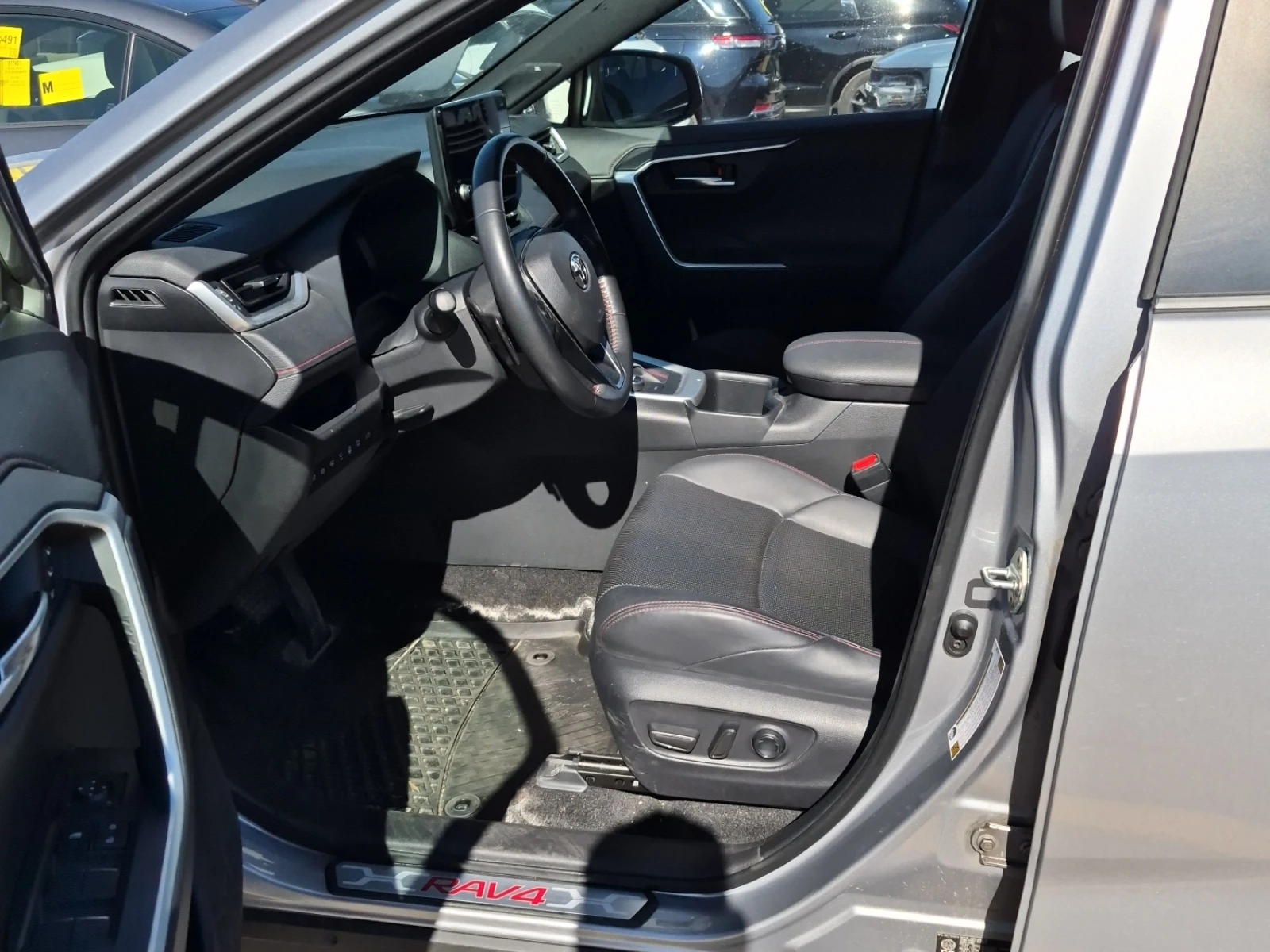 Toyota Rav4 XSE, ХИБРИД, АВТОКРЕДИТ, снимка 5 - Автомобили и джипове - 55862916