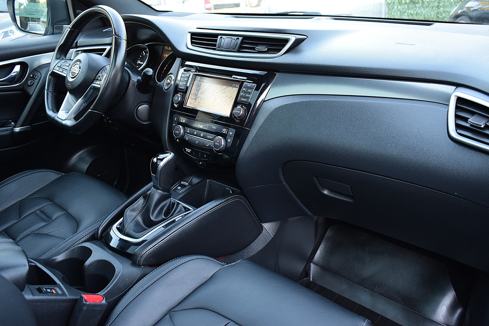 Nissan Qashqai 1.6���������/LUX/����/����/�����������/��������� | Mobile.bg � ����������� 12