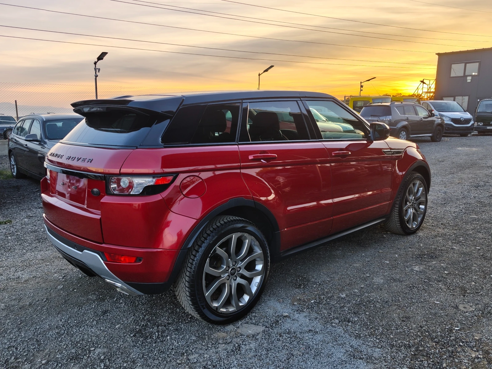 Land Rover Range Rover Evoque 2.2 Swiss, снимка 4 - Автомобили и джипове - 56424056