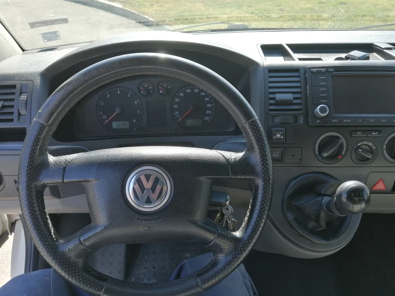 VW T5  Transporter, снимка 7 - Бусове и автобуси - 47970084