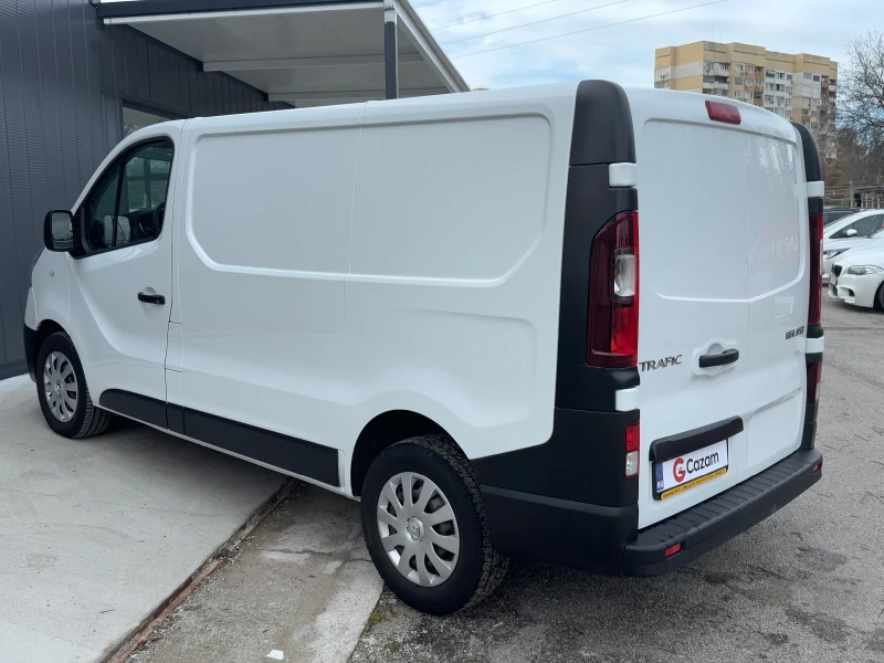 Renault Trafic 1.6 dci, снимка 4 - Бусове и автобуси - 52718063