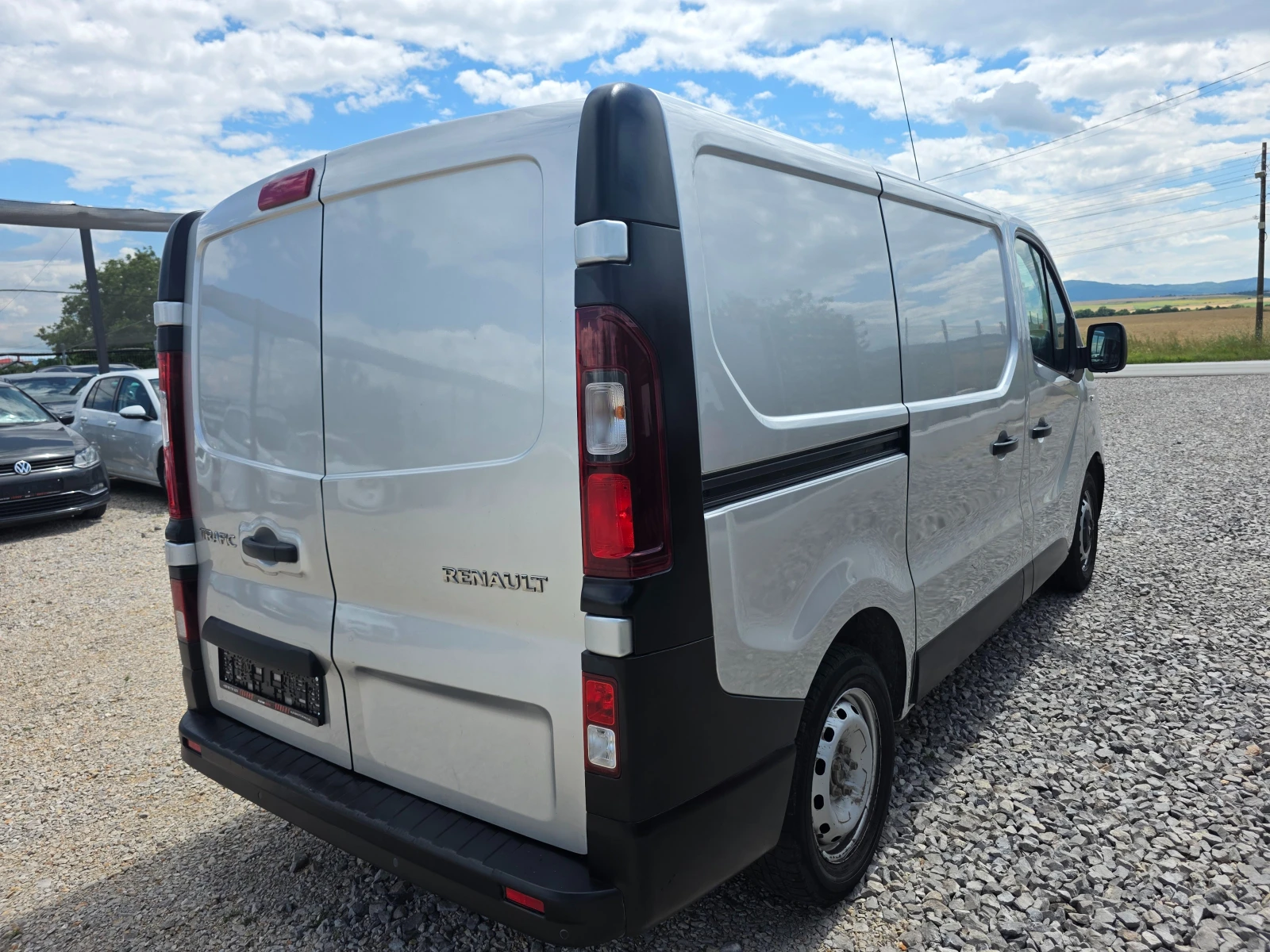 Renault Trafic III-T27-1.6 DCI-125hp, снимка 4 - Бусове и автобуси - 56252691