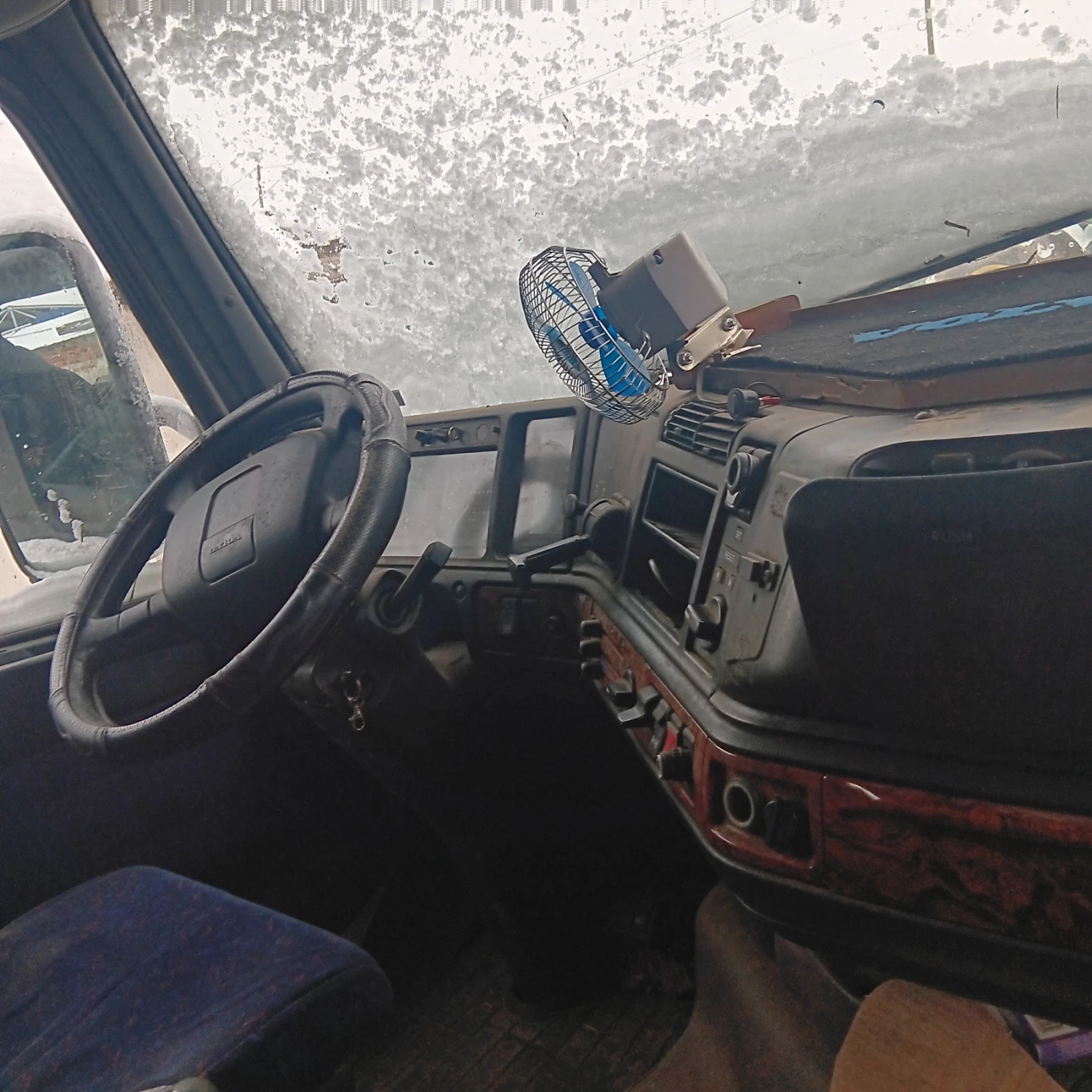 Volvo Fh 12  - изображение 6