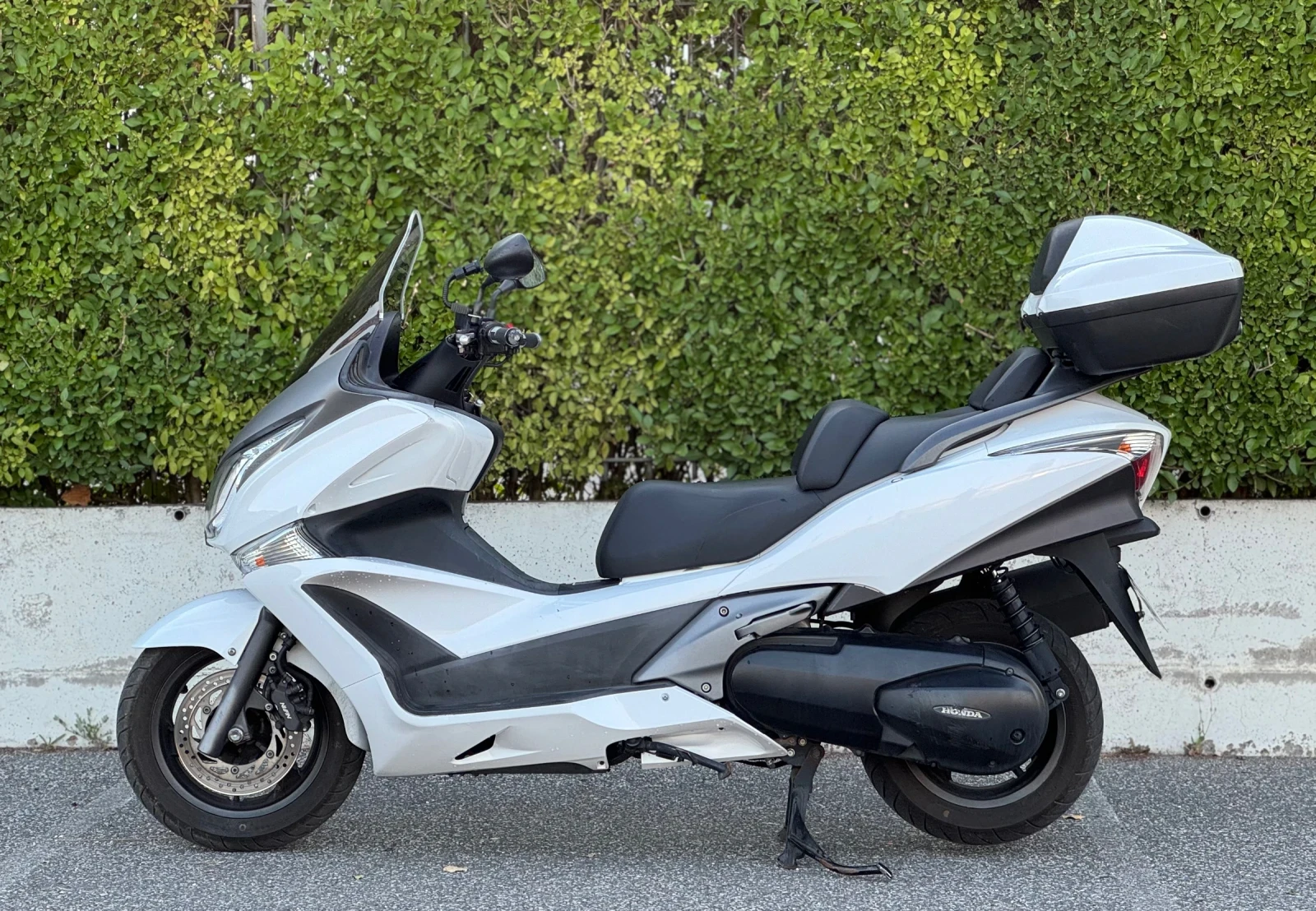 Honda Silver Wing 400 - изображение 8