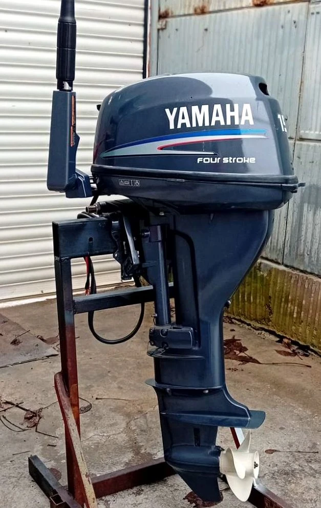 Извънбордов двигател Yamaha F 15 - изображение 3