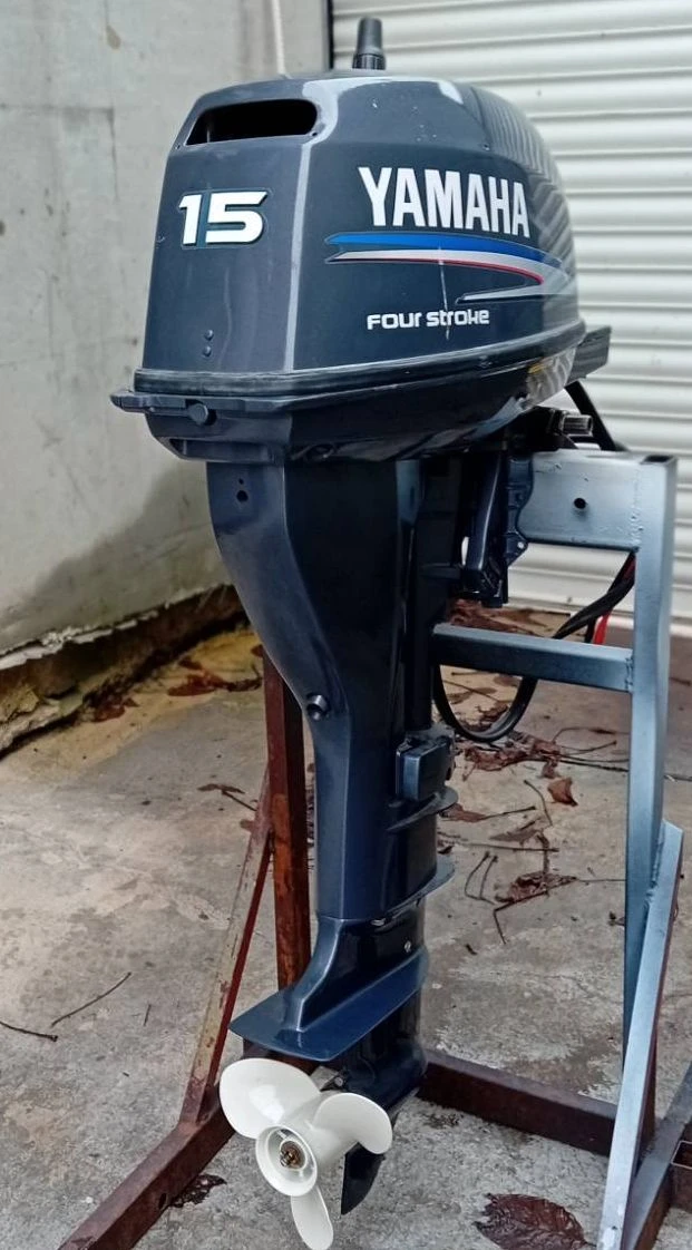 Извънбордов двигател Yamaha F 15 - изображение 2