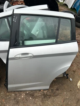задна лява врата FORD B-MAX 