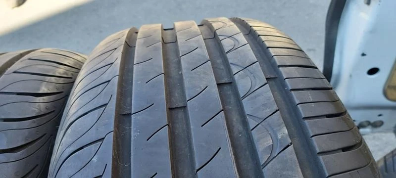 Гуми Летни 225/55R16, снимка 5 - Гуми и джанти - 31947782