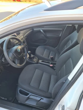 Skoda Octavia 1.6 TDI 105к.с. 2011г., снимка 6