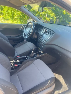 Hyundai I20, снимка 8