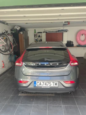 Volvo V40, снимка 2