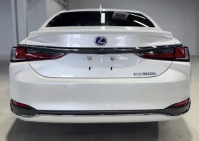 Lexus ES 300 HYBRID | ОБДУХВАНЕ | FACELIFT | HUD | 360 | CARFAX, снимка 5