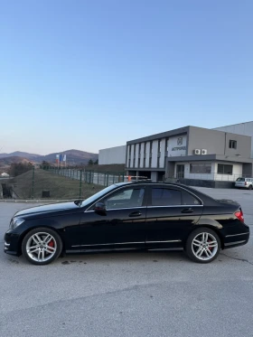 ����� �� �������� �� Mercedes-Benz C 300 AMG, Harman Kardon, ���������