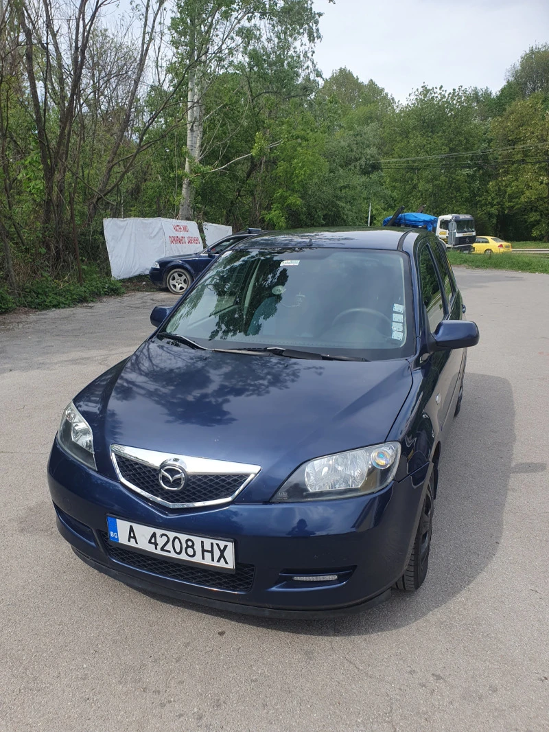 Mazda 2, снимка 1 - Автомобили и джипове - 47223010