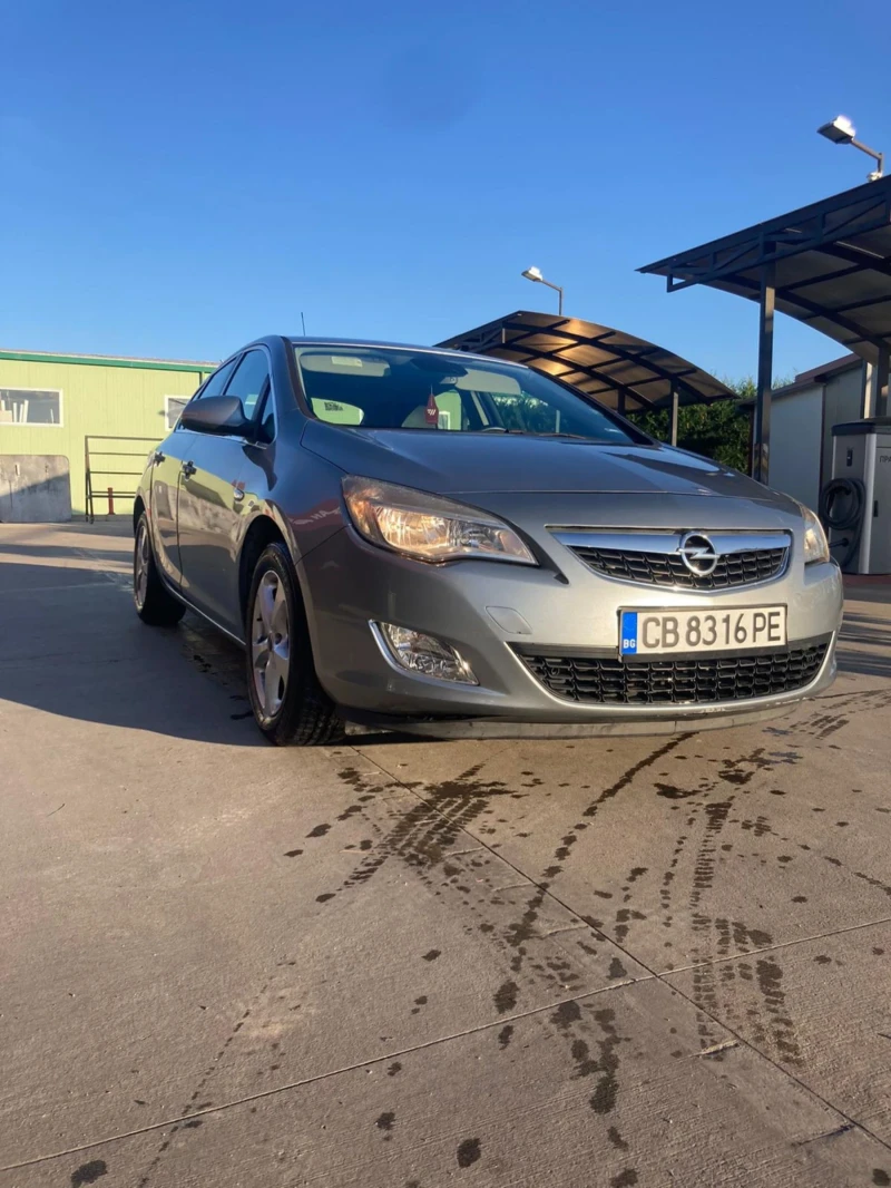 Opel Astra, снимка 2 - Автомобили и джипове - 47537234