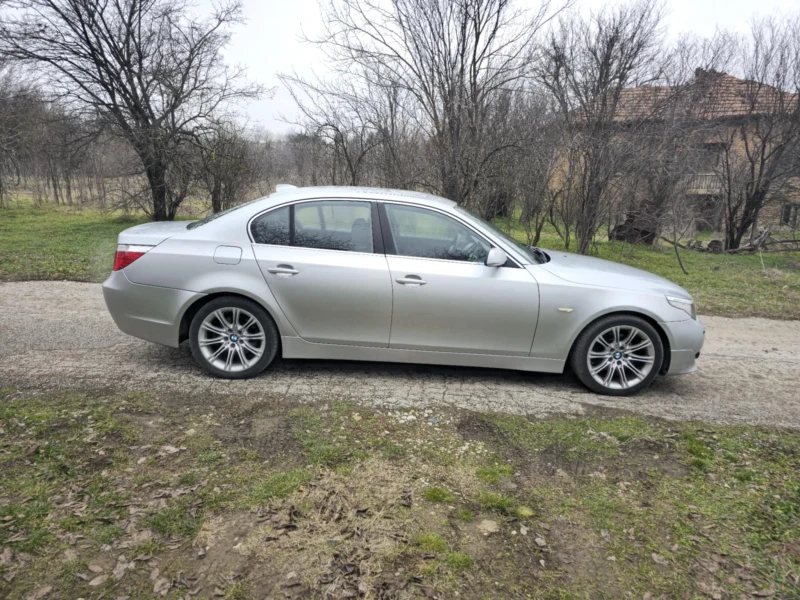 BMW 523, снимка 8 - Автомобили и джипове - 48939007