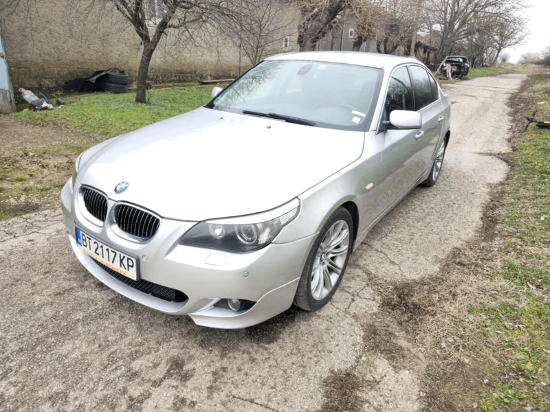 BMW 523, снимка 2 - Автомобили и джипове - 48939007