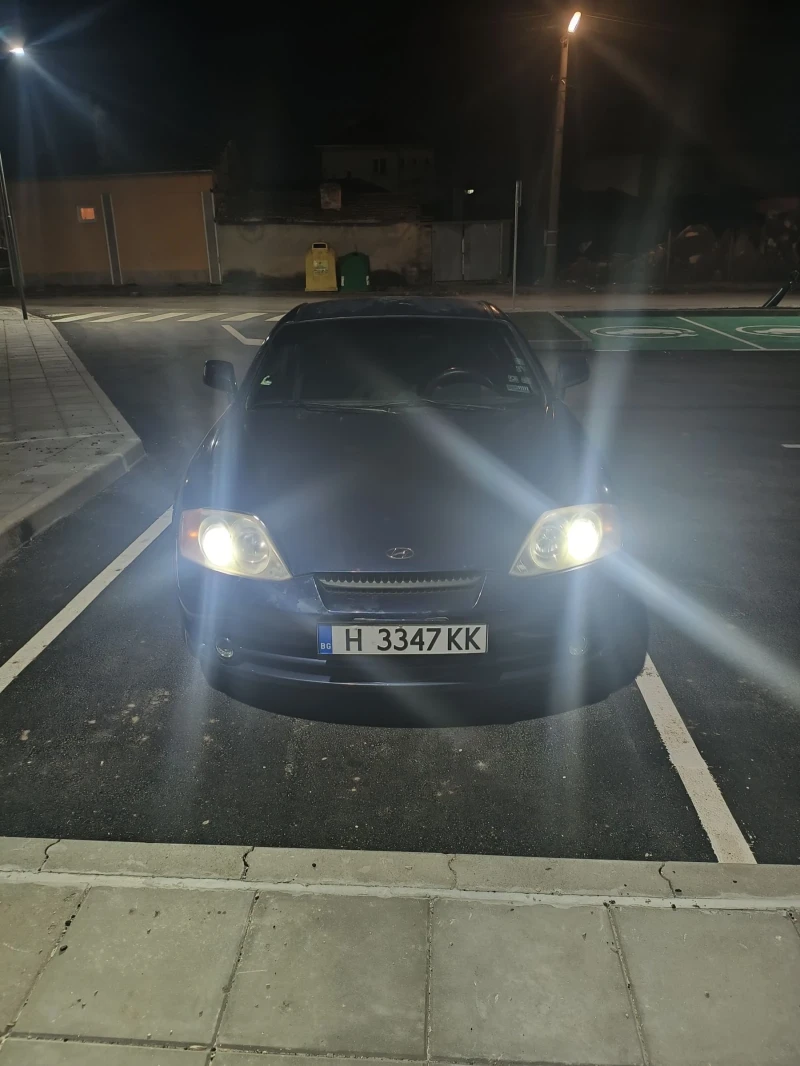 Hyundai Coupe 1.6, Газ/Бензин, снимка 1 - Автомобили и джипове - 49087751