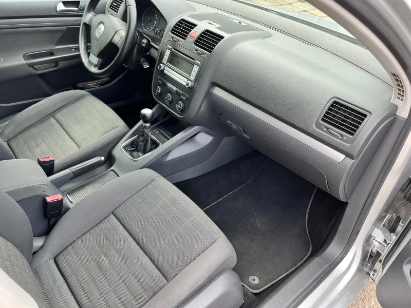 VW Golf TOUR Tui 1.9TDI 105k.c. Внос Германия, снимка 14 - Автомобили и джипове - 50904837
