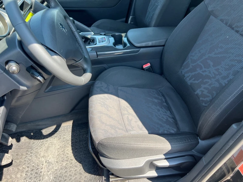 Peugeot 3008 1.6 ГАЗ.ИНЖ., снимка 9 - Автомобили и джипове - 51341906