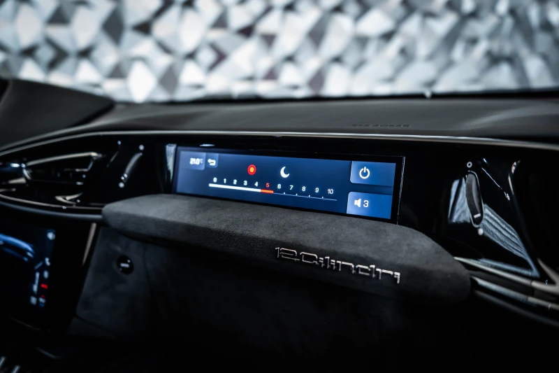 Ferrari 812 Superfast 12 Cilindri Rosso Corsa, снимка 16 - Автомобили и джипове - 51754321