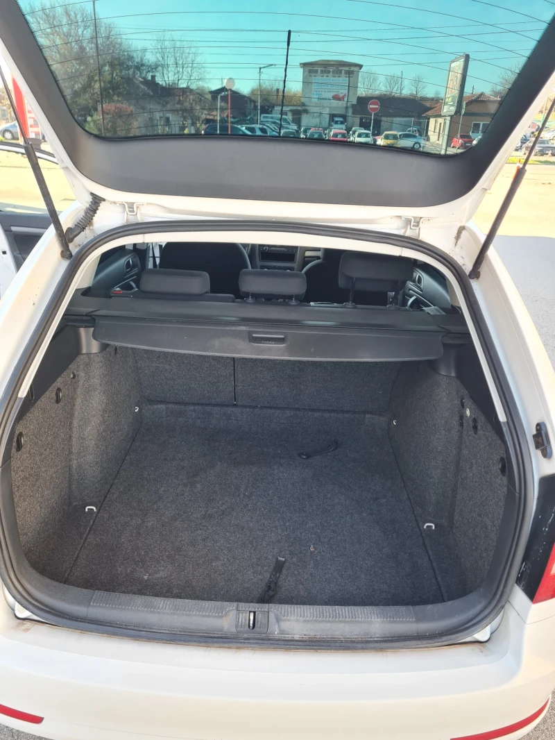 Skoda Octavia 1.6 TDI 105к.с. 2011г., снимка 8 - Автомобили и джипове - 52414631