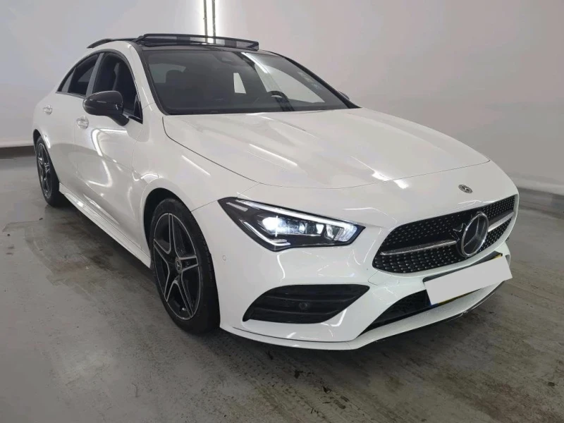Mercedes-Benz CLA 200 AMG Line* Panorama* Camera* Лизинг , снимка 2 - Автомобили и джипове - 53412197