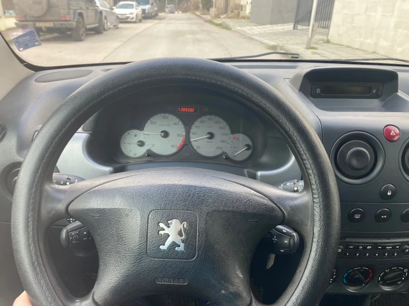 Peugeot Partner, снимка 7 - Автомобили и джипове - 53448183
