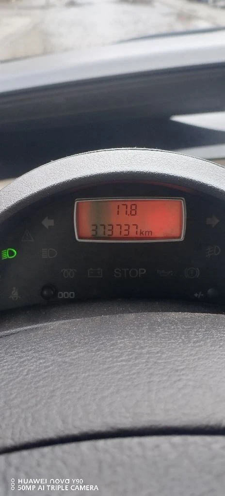 Lancia Phedra 2.0Jtd, 136к.с - изображение 4