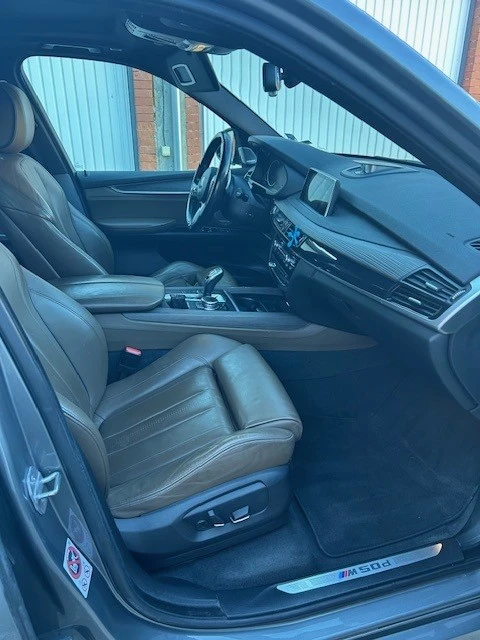 BMW X5M M50D - изображение 8