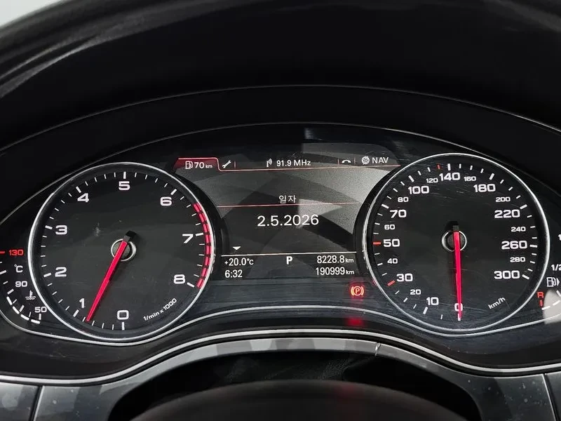 Audi A7 3.0 TFSI QUATTRO ENTRY 4G, снимка 8 - Автомобили и джипове - 54865323