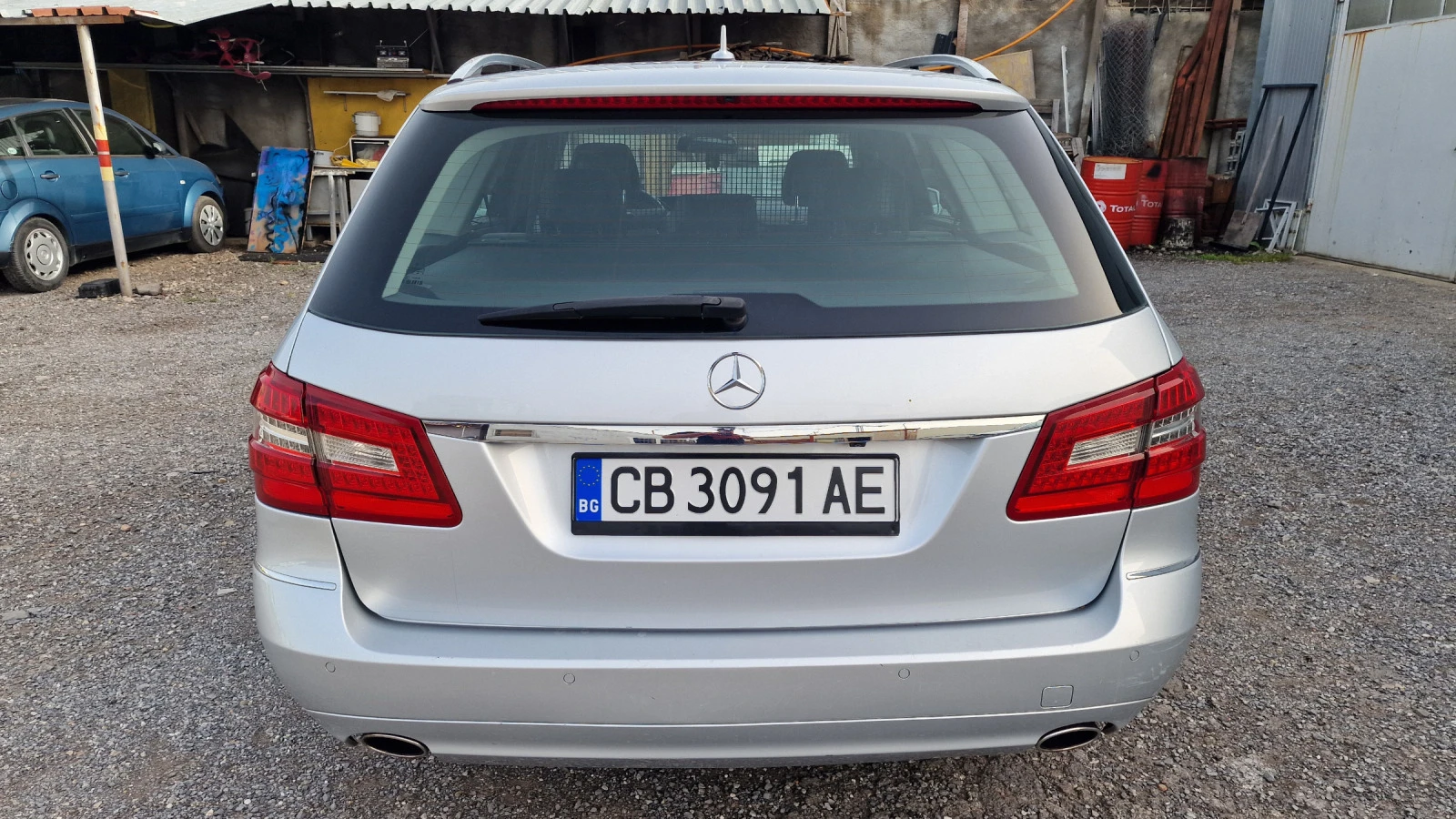 Mercedes-Benz E 350 3.0 231КС 4х4 AMG ПОДГРЕВ ОБУДХВАНЕ ЕВРО5А - изображение 6