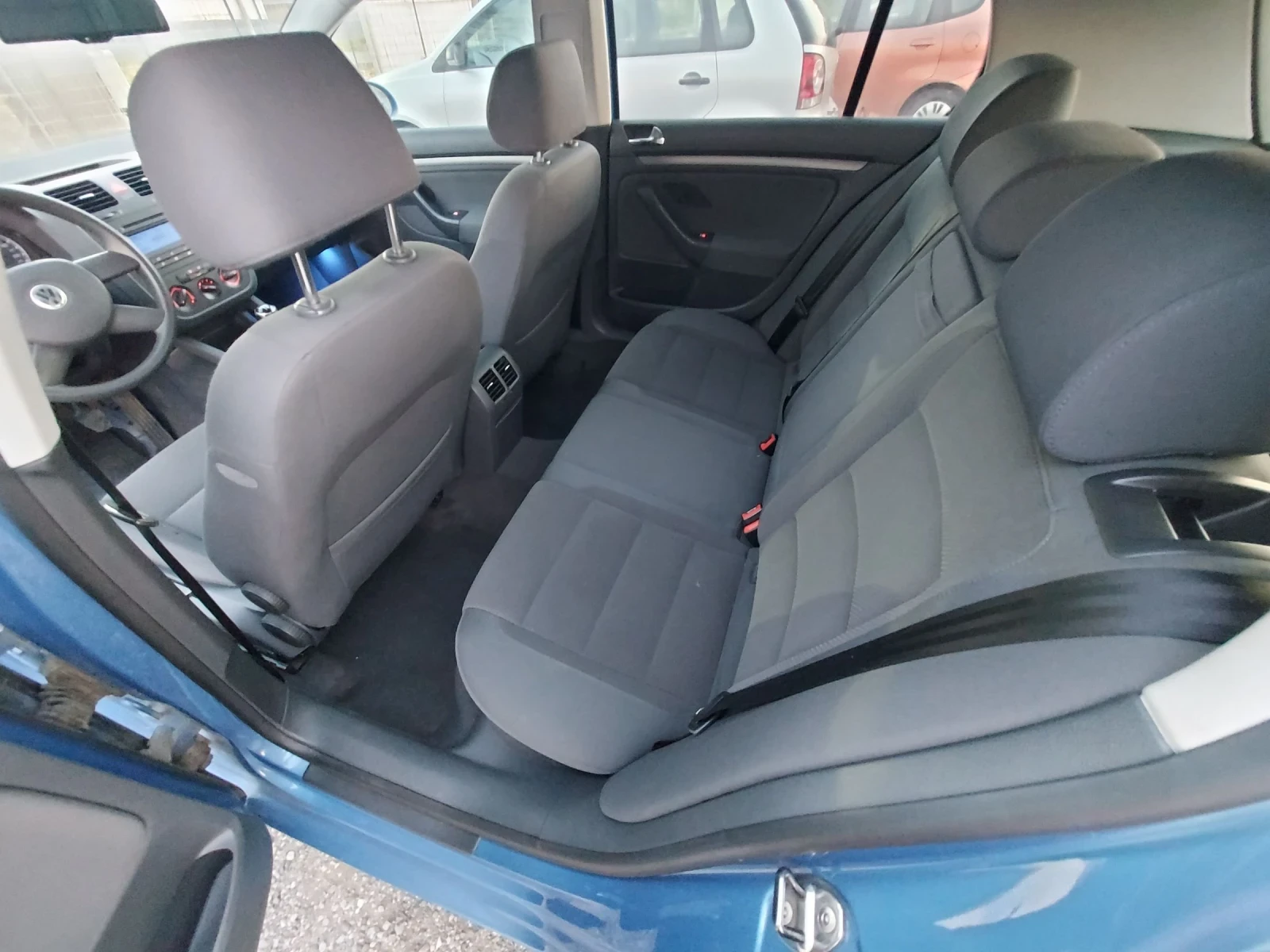 VW Golf 1.6  | Mobile.bg — изображение 14