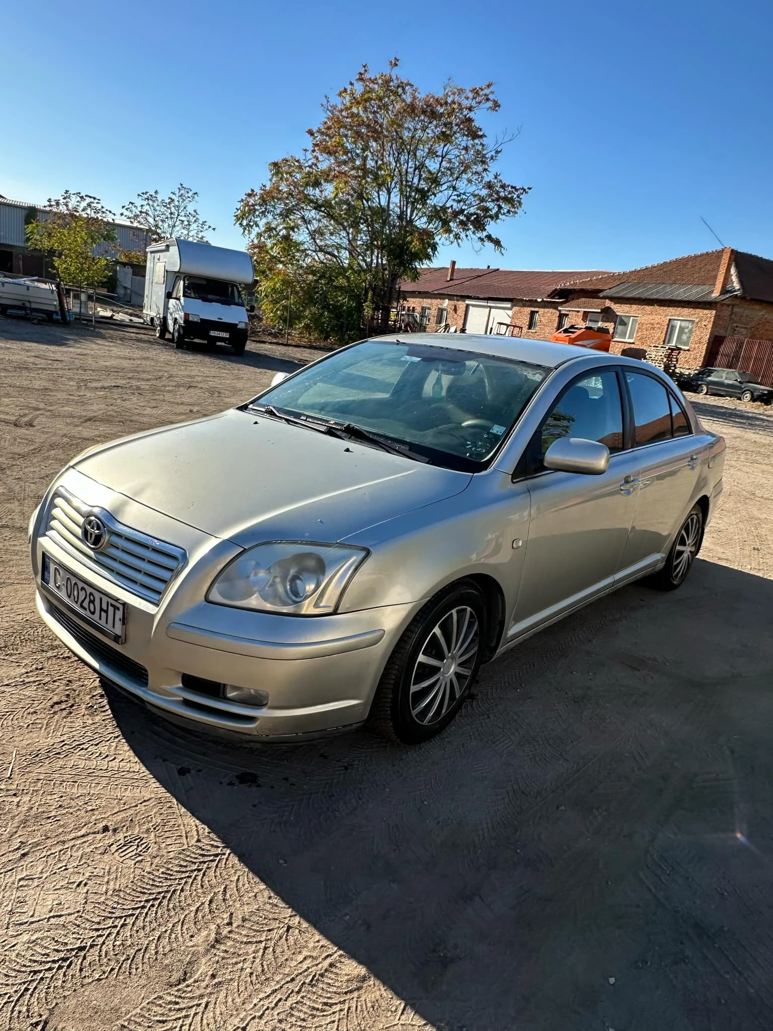 Toyota Avensis  - изображение 2