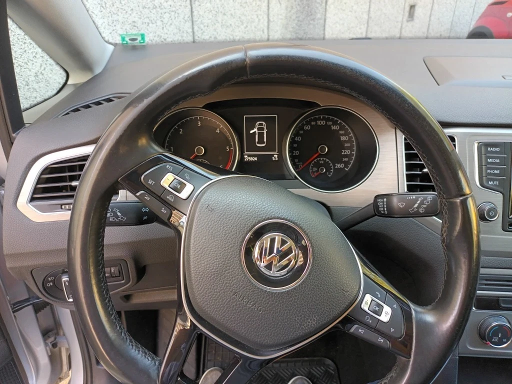 VW Sportsvan /Blue motion/110 к.с./1600 ссм./Euro 6/регистриран - изображение 4