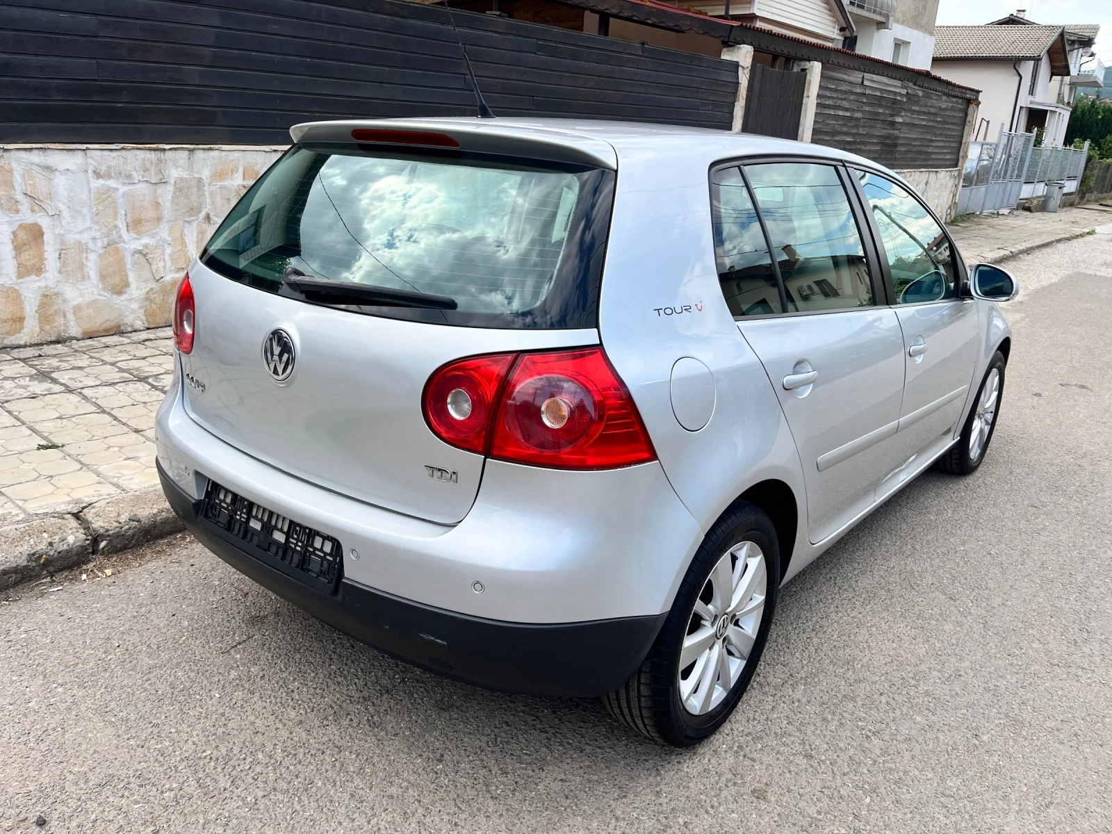 VW Golf TOUR Tui 1.9TDI 105 ?? Germany - изображение 3
