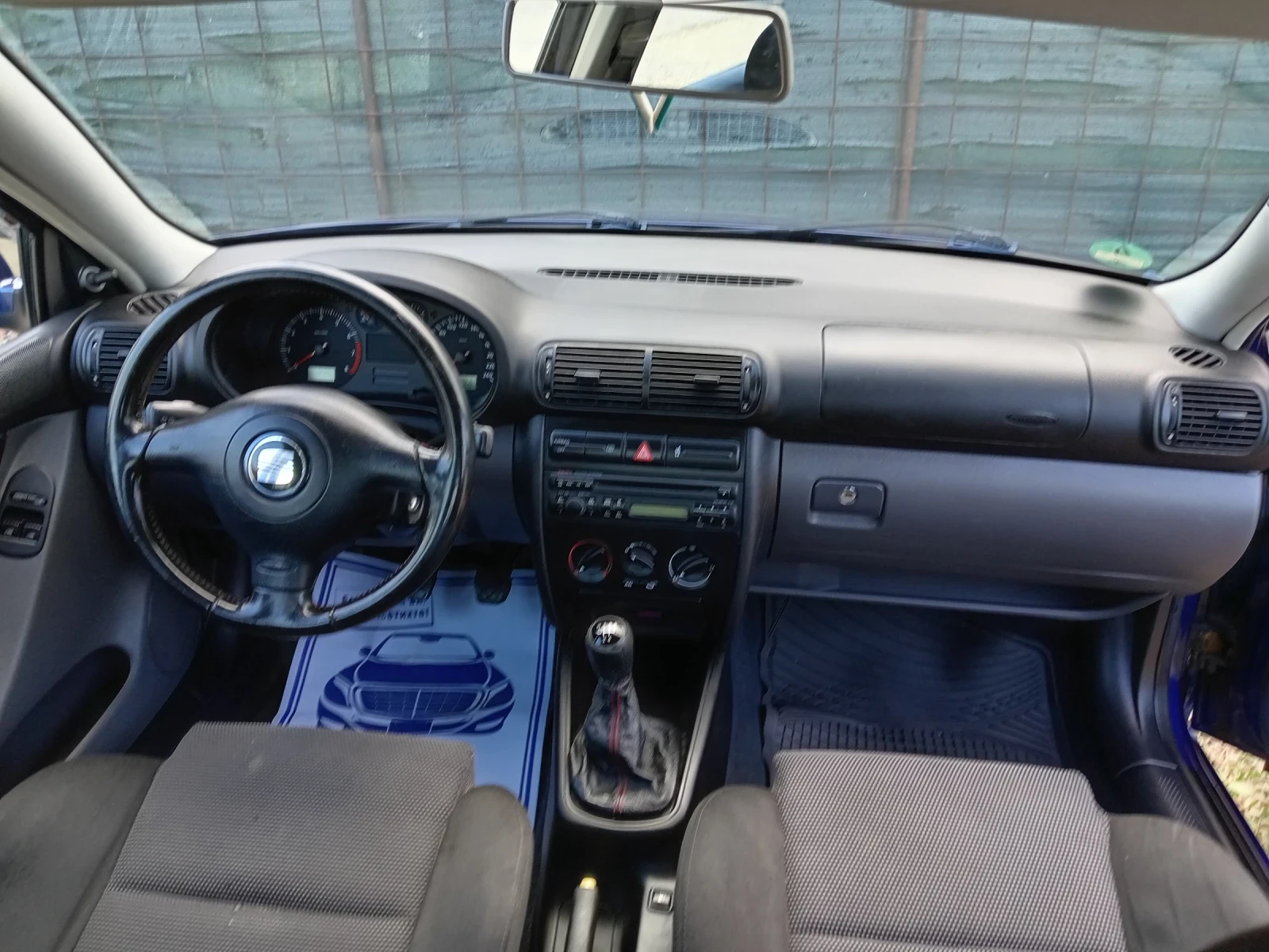 Seat Leon 1.6 Бензин 105 Коня  - изображение 7