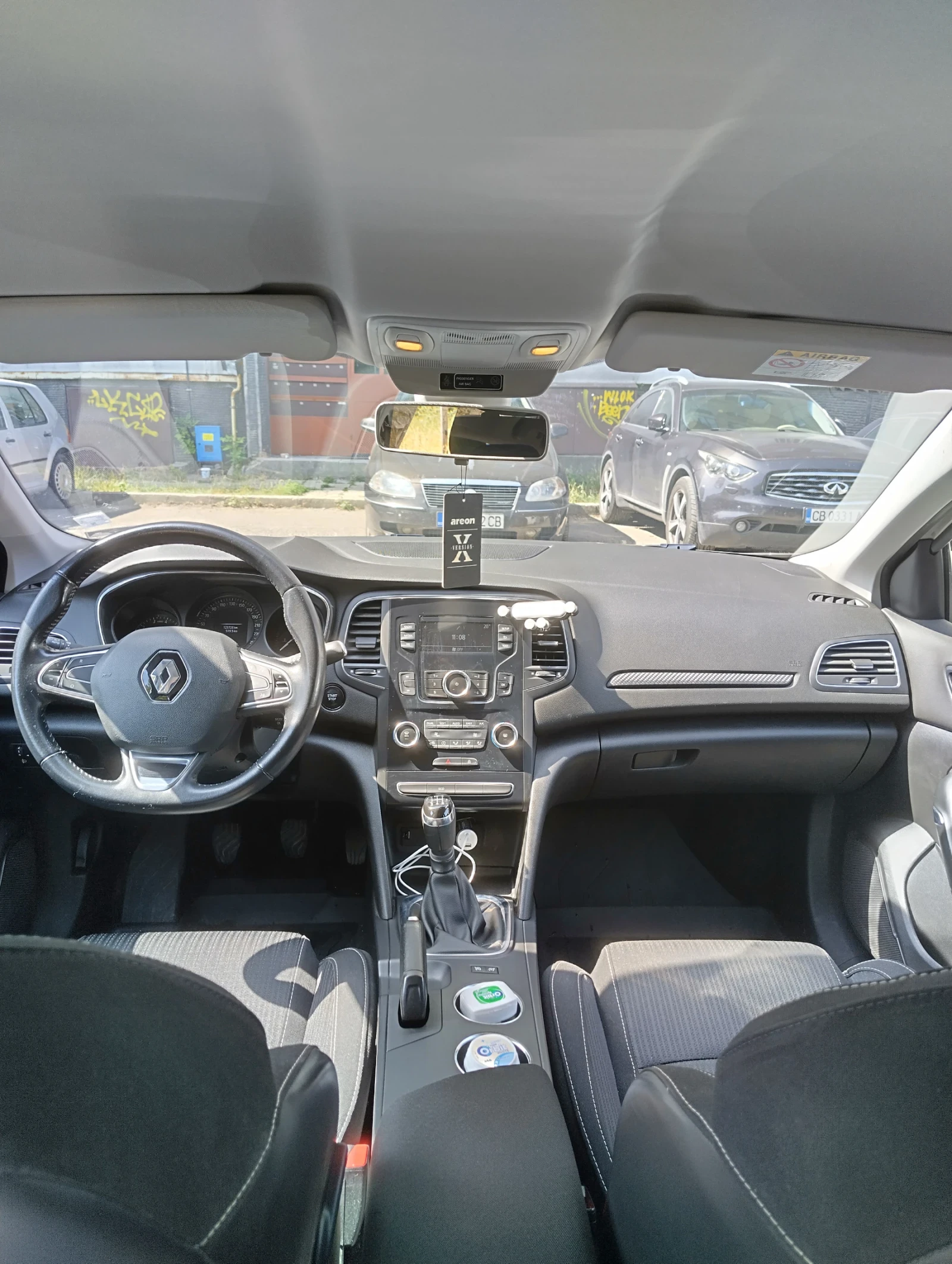 Renault Megane 1.6 SCe 115 - изображение 10