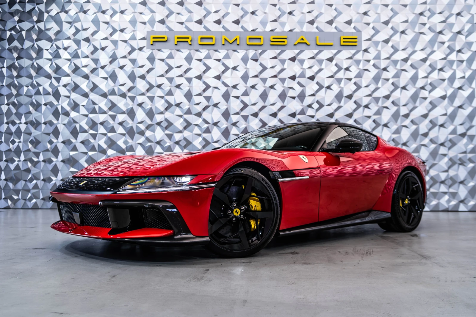 Ferrari 812 Superfast 12 Cilindri Rosso Corsa | Mobile.bg   1