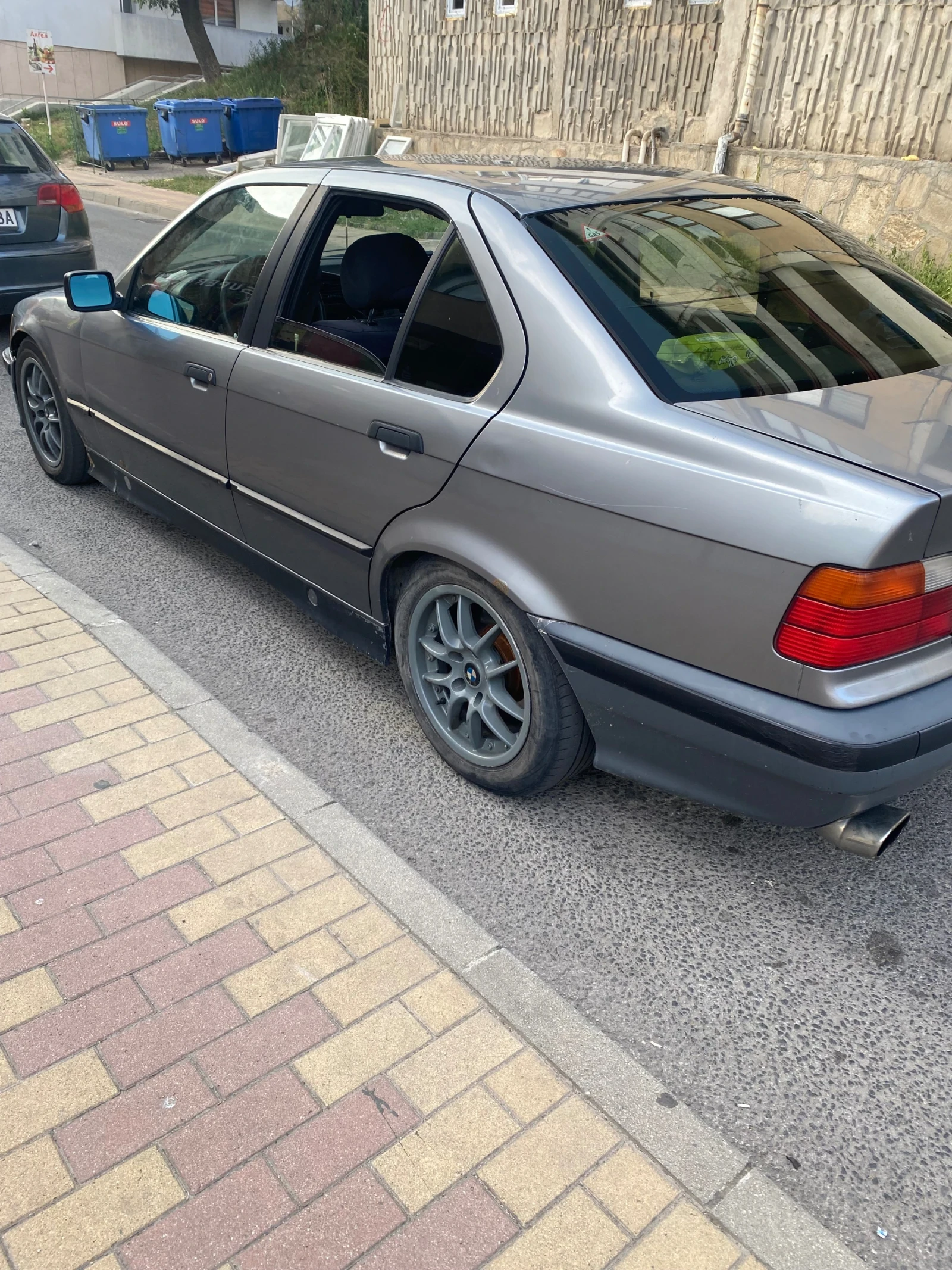 BMW 318  - изображение 4