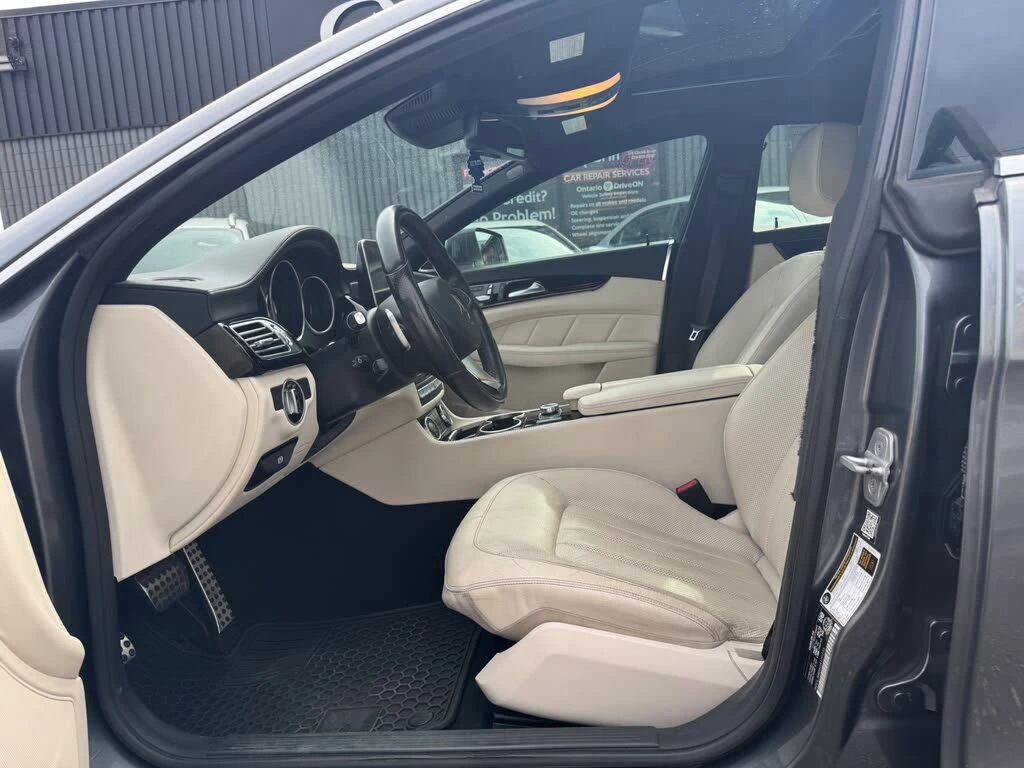 Mercedes-Benz CLS 550 4MATIC/КРАЙНА ЦЕНА ДО БЪЛГАРИЯ!!!! - изображение 9