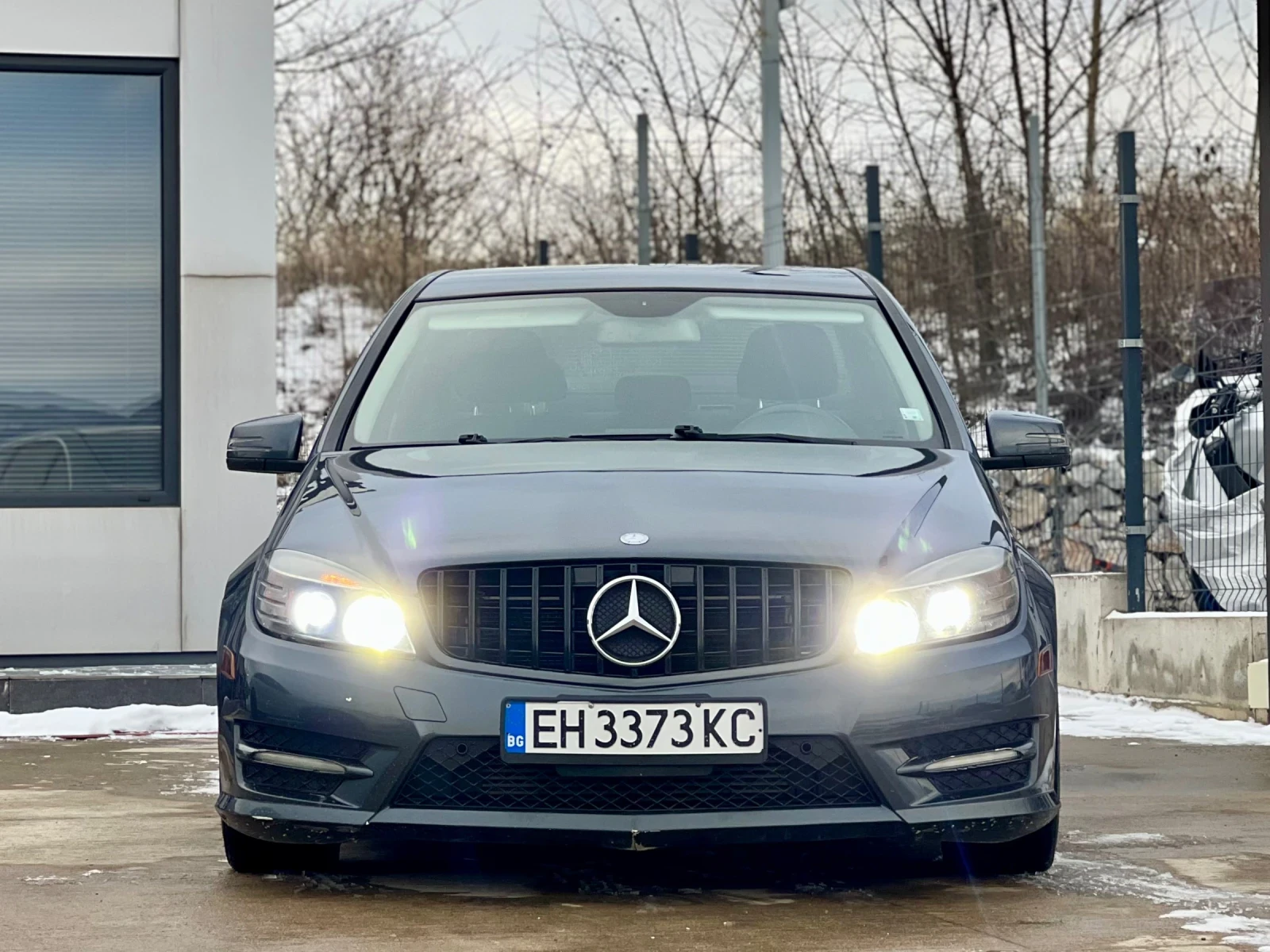 Mercedes-Benz C 220 C63 PACKAGE / КАМЕРА / AMG MENU / NAVI - изображение 2