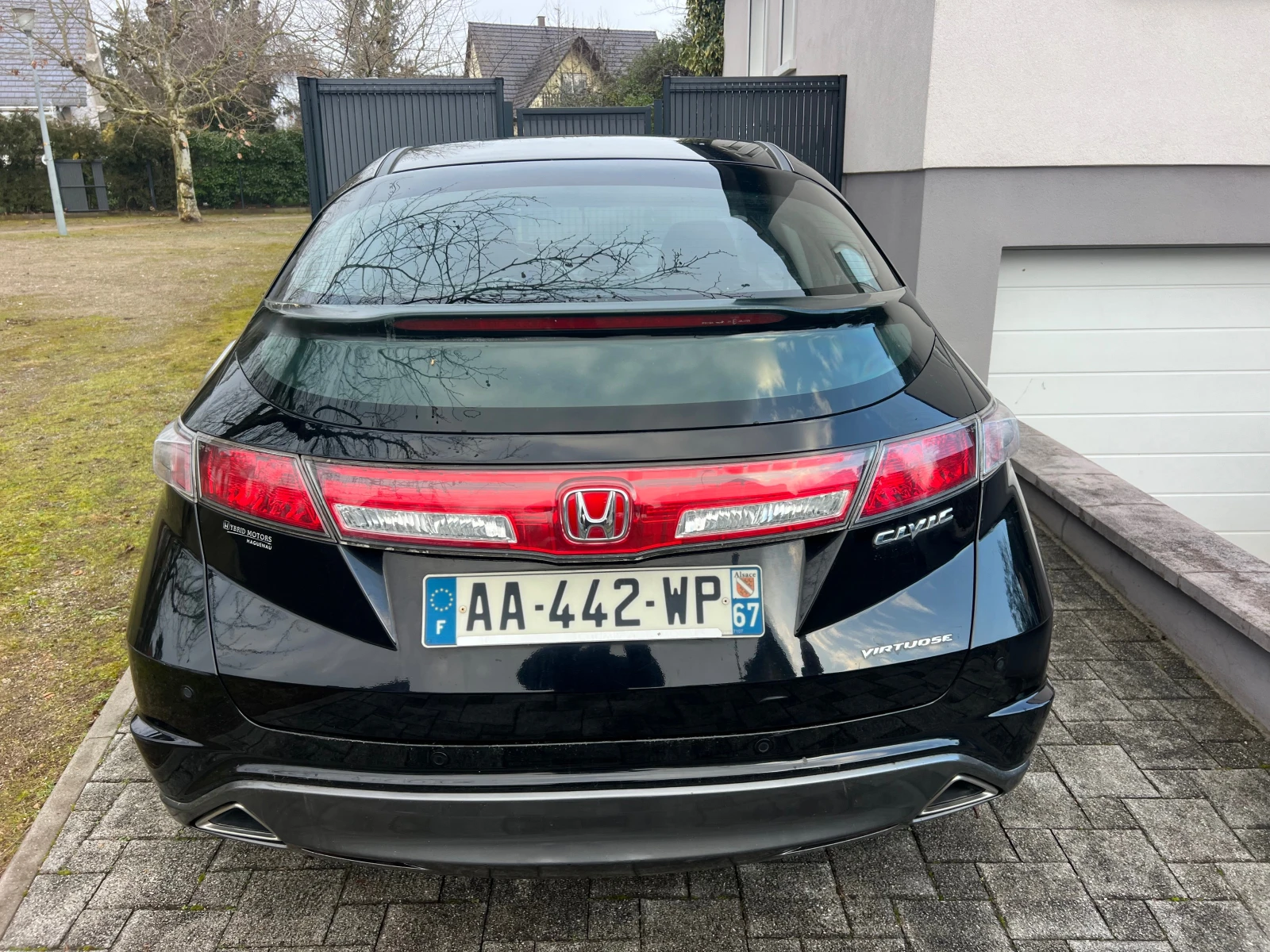 Honda Civic 1.4i VTEC FACELIFT, снимка 4 - Автомобили и джипове - 53721445