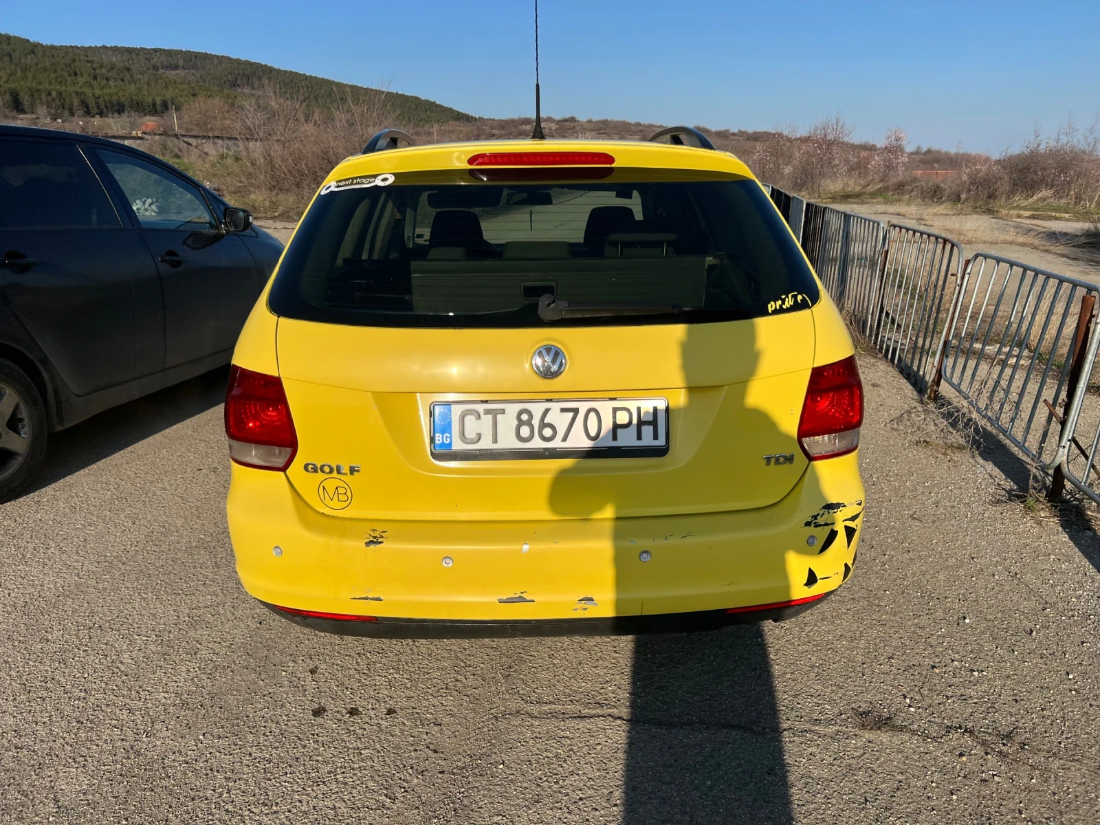 VW Golf 1.9TDI 105, снимка 5 - Автомобили и джипове - 53747228