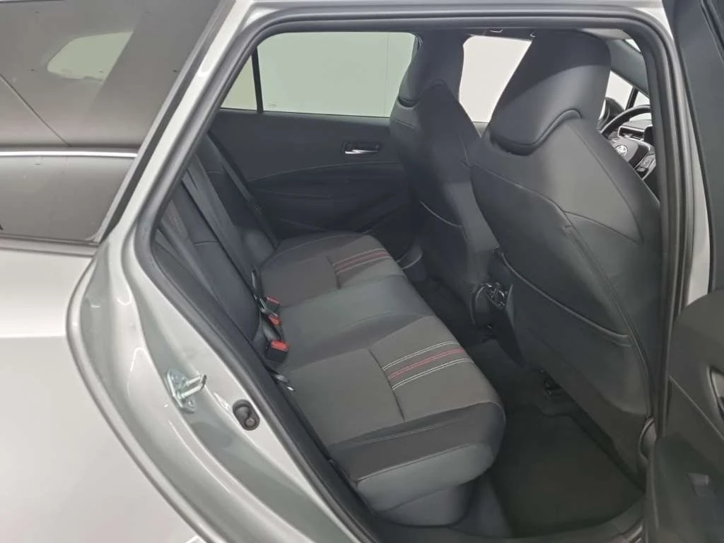 Toyota Corolla Touring Sports 2.0 GR-Sport | Mobile.bg � ����������� 11