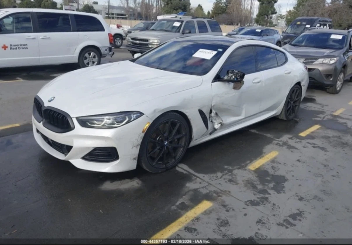 BMW 840, снимка 2 - Автомобили и джипове - 54009225