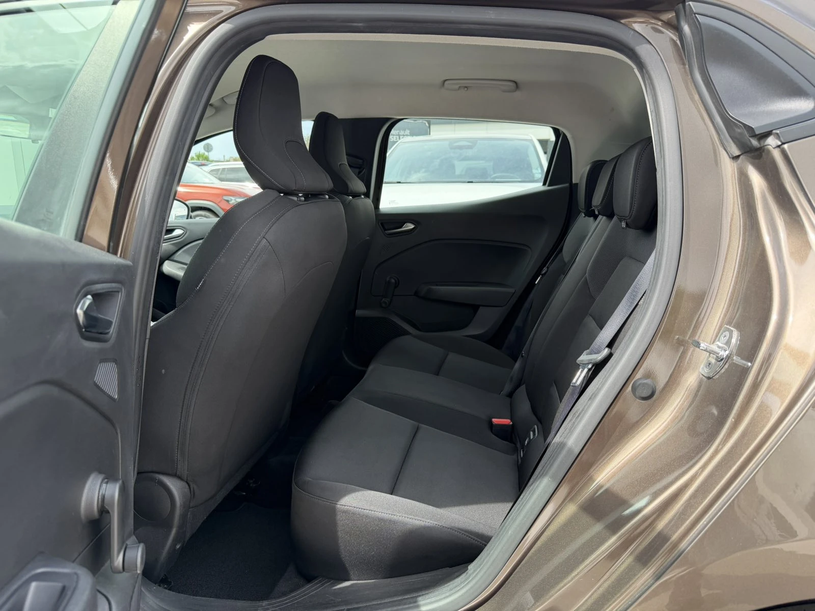Renault Clio 1.0Sce 72k.c. | Mobile.bg � ����������� 12