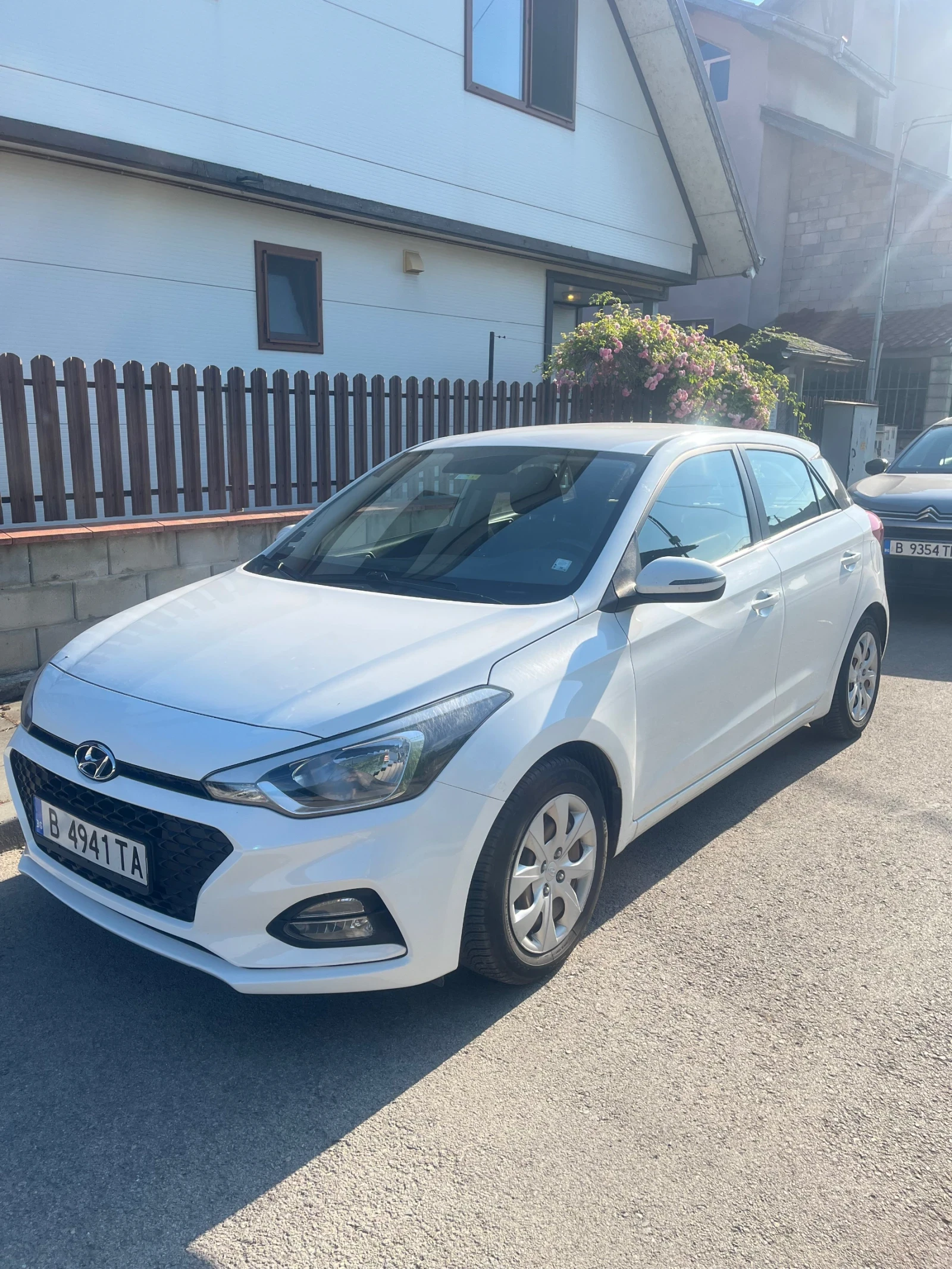 Hyundai I20, снимка 2 - Автомобили и джипове - 54981840